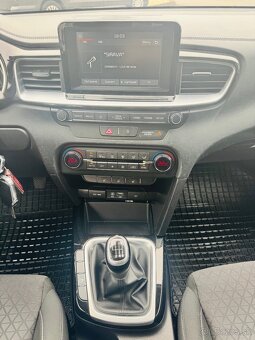 Kia Ceed SW 1.4 MPI 73 kW - 8