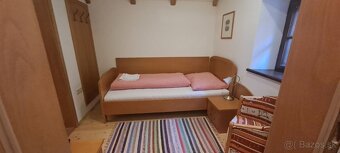 Ponúkame na predaj štýlový vidiecky dom v Košariskách - 8