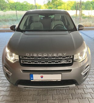 Land Rover Discovery Sport HSE LUXURY - 8