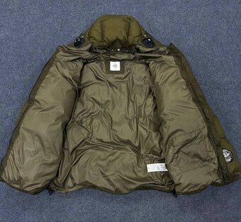 Páperová bunda C.P. Company x Palace / Puffer C.P. x Palace - 8