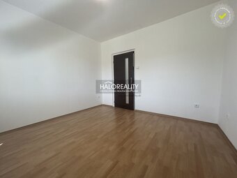 HALO reality - Prenájom, trojizbový byt Prievidza, Centrum - 8