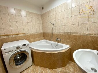 Predaj: Jedinečný 4-izbový byt 105 m², 2 balkóny, 2 kúpeľne, - 8