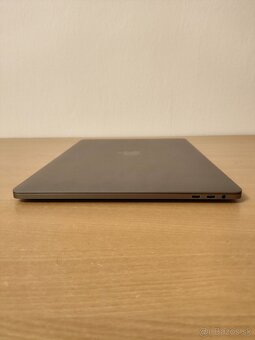 MacBook Pro 15 2017 i7 16GB 512GB - 8