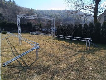 Konštrukcie - 8