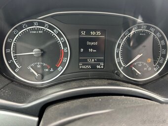 Skoda Octavia RS 2.0 TDI - 8