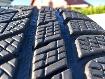 Dvojrozmer 315/30 r22 a 275/35 r22 zimne pneumatiky - 8