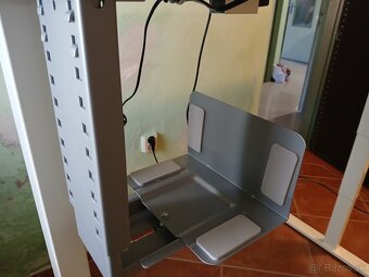 Elektricky vyskovo nastavitelny stol AlzaErgo table ET1 - 8