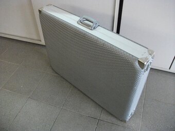 Predám hlinikový-mobilný masérsky/kozmetický stôl. - 8