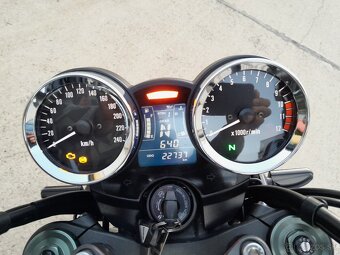 KAWASAKI Z900RS - 8