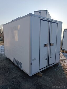 Chladiaci box - 8