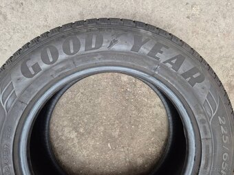 225/65 r17 letné 4 ks GOODYEAR dezén 8,3 - 7,5 mm - 8