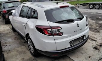 Renault Megane Grandtour 1.6 2009 predám PIATE DVERE, NÁRAZN - 8
