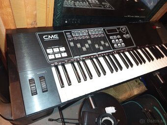 Profesionálny midi master keyboard "CME UF-60"s aftertouch - 8