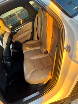 Volvo V90 cross country - 8