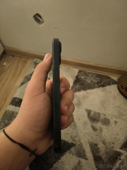 iPhone 14 - 8