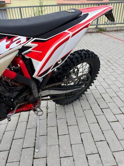 Beta RR 300 - 8