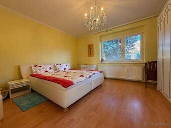 PREDAJ - RODINNÝ DOM - ZLATÉ MORAVCE - 8