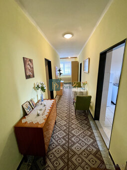 Predaj 3 izbový rodinný dom, garáž, 11,5á pozemok, pri Nitre - 8