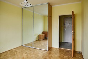 Hlinková 12- Na predaj 2-izbový byt s potenciálom - 8