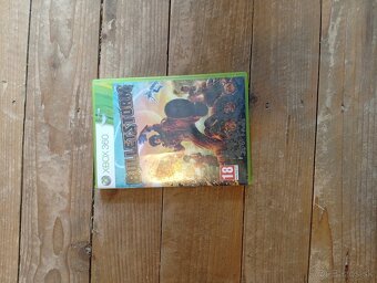 Predam xbox 360 S + hry + ovladače - 8