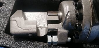 Rôzne hydraulické náradie - 8