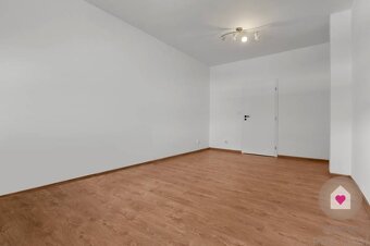 BA/KRAMÁRE - Prenájom 3i bytu vo výbornej lokalite na Kramár - 8