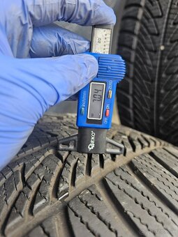 Zánovná Sada AUDI Q7+GoodYear 285/45 R20 - 8