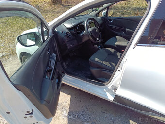 Renault Clio Grandtour 1.5 - 8