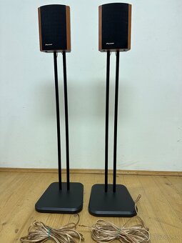 Pioneer Yamaha - 8