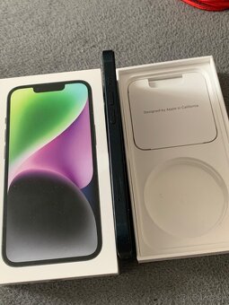 Predám Iphone 14 256GB Čierny Bežné známky opotrebovania - 8