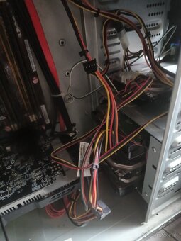 Predam PC + Monitor + webcamera + klavesnica - 8