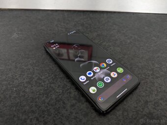 Google Pixel 5 - 8
