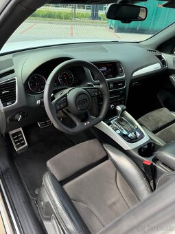 Audi Q5 2.0TDI S-tronic Quattro Sline SK - 8