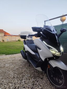 Predám Honda Forza 125 - 8