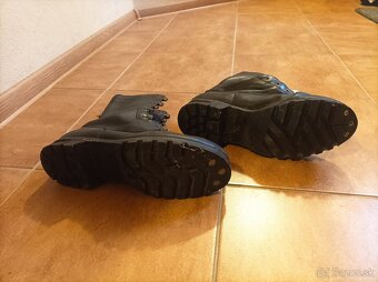 Predám originál vojenské maskáče a kanady - 8