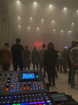 Mixpult Midas M32R, Stagebox DL16 - 8