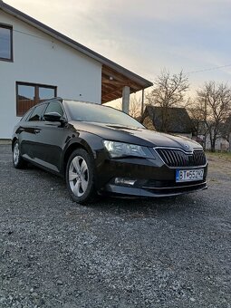 Škoda Superb 3 kombi - 8