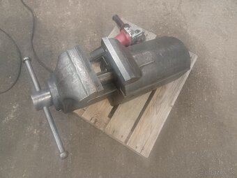 Zverák čeľuste 160mm - 8