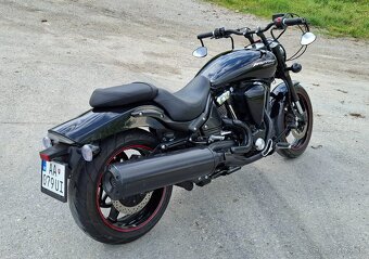 YAMAHA WARRIOR 1700 MIDNIGHT - 8