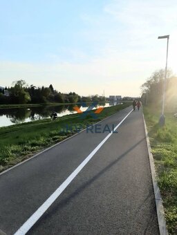 4 izbový byt na predaj vo výbornej lokalite - 8