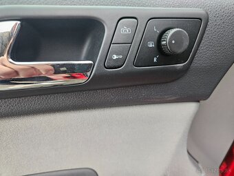 VOLKSWAGEN POLO 1.2HTP 2009 - 8