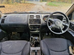 Rozpredam nissan terrano 3dv. - 8