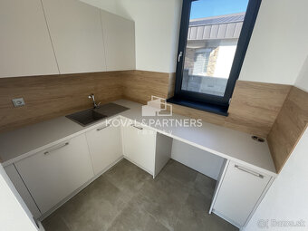 Prenájom kancelárie - 8