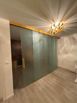 Celosklenené posuvné dvere 353 × 258 cm - matné, 4-dielne - 8