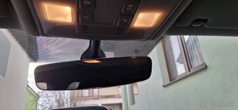 Volkswagen Touran 1.6 D - 8