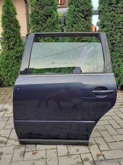 Predam zadne soferove dvere na vw passat B5 v modrej fa - 8