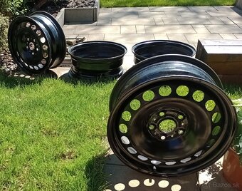 Plechové disky VW R16 + letné pneu 215/60 R16 + puklice VW - 8