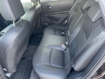 Nissan Qashqai 2.0 dCi Tekna 4x4 - 8