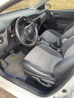 Toyota Auris hybrid 1.8 CVT Automat - 8