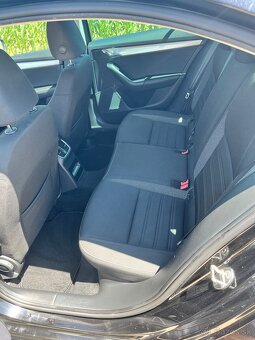 Škoda Octavia 2.0TDI 110Kw DSG - 8